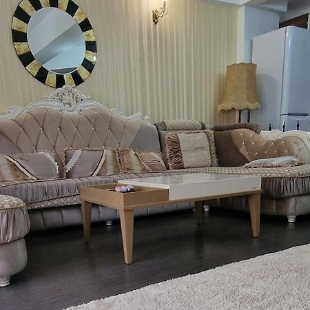 Hotel Jolie Apartments Galaţi Exteriér fotografie