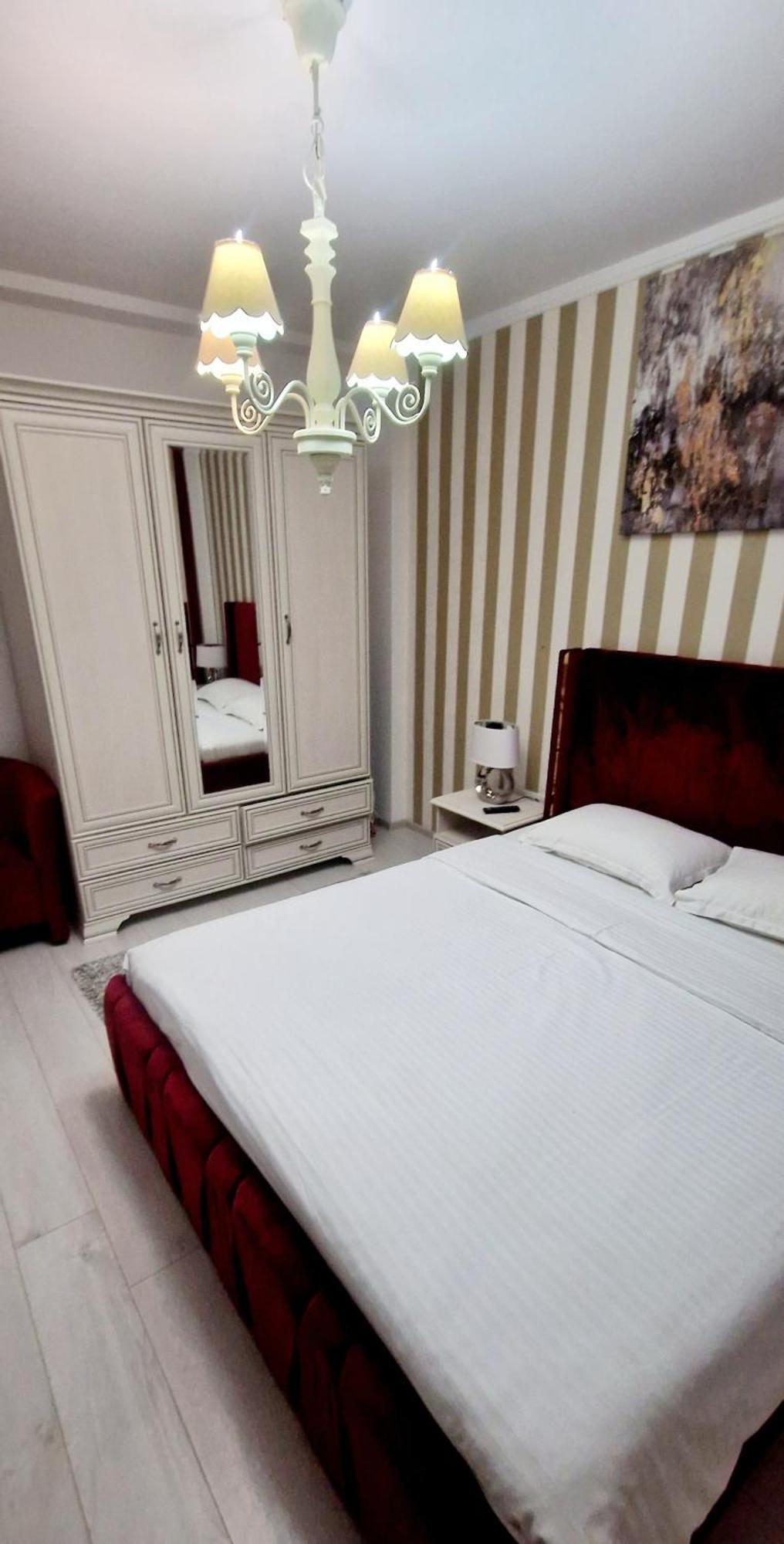Hotel Jolie Apartments Galaţi Exteriér fotografie
