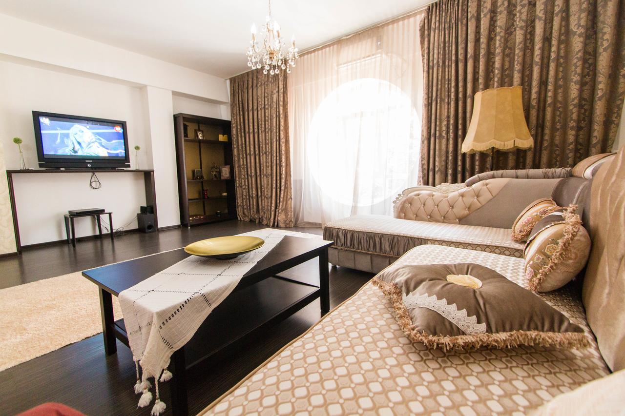 Hotel Jolie Apartments Galaţi Exteriér fotografie